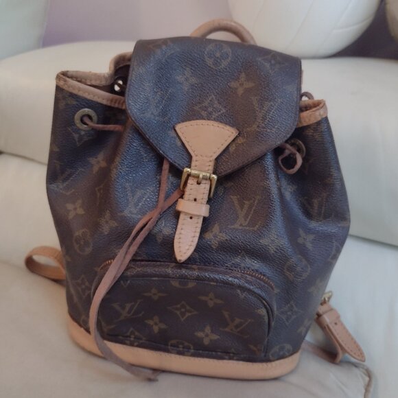 Louis Vuitton Montsouris MINI backpack! - Picture 1 of 15